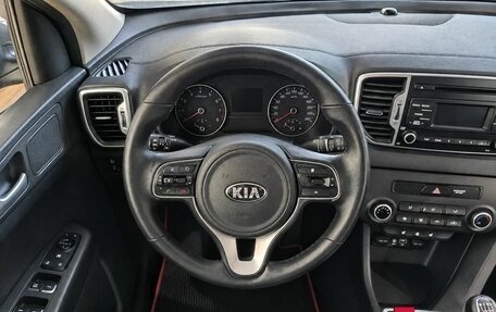 KIA Sportage IV рестайлинг, 2017 год, 1 679 000 рублей, 10 фотография