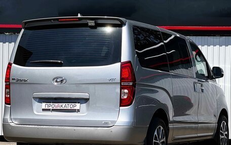 Hyundai Grand Starex Grand Starex I рестайлинг 2, 2019 год, 3 997 000 рублей, 6 фотография