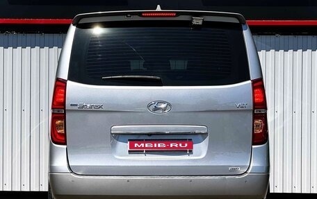 Hyundai Grand Starex Grand Starex I рестайлинг 2, 2019 год, 3 997 000 рублей, 5 фотография