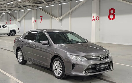 Toyota Camry, 2015 год, 2 099 000 рублей, 3 фотография