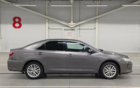 Toyota Camry, 2015 год, 2 099 000 рублей, 4 фотография