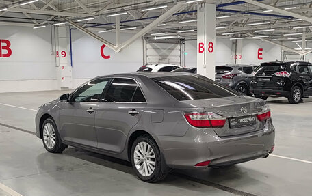 Toyota Camry, 2015 год, 2 099 000 рублей, 7 фотография