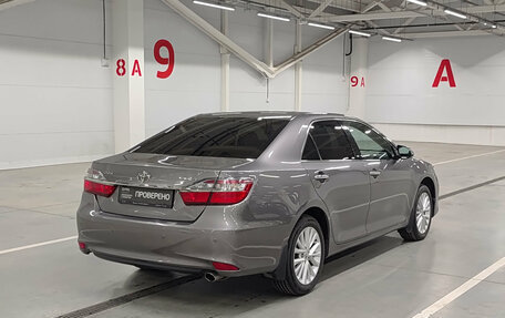 Toyota Camry, 2015 год, 2 099 000 рублей, 5 фотография