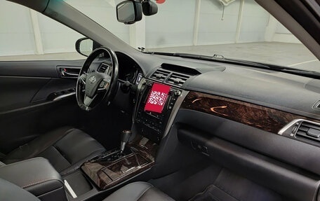Toyota Camry, 2015 год, 2 099 000 рублей, 11 фотография
