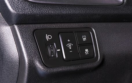 Hyundai Solaris II рестайлинг, 2019 год, 1 230 000 рублей, 17 фотография