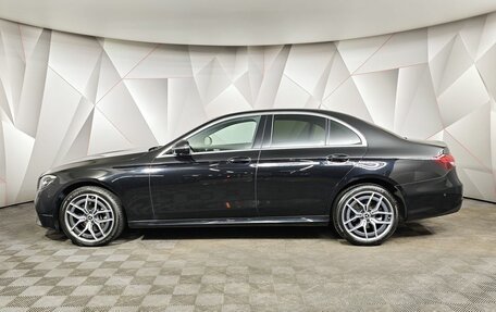 Mercedes-Benz E-Класс, 2021 год, 4 400 000 рублей, 5 фотография