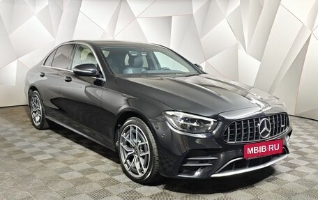 Mercedes-Benz E-Класс, 2021 год, 4 400 000 рублей, 3 фотография