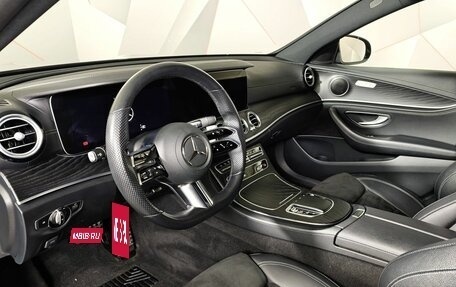 Mercedes-Benz E-Класс, 2021 год, 4 400 000 рублей, 19 фотография