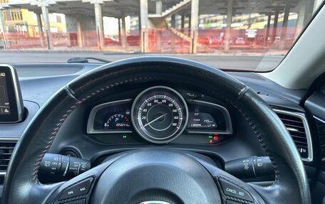 Mazda Axela, 2015 год, 1 088 000 рублей, 23 фотография