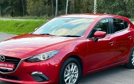 Mazda Axela, 2015 год, 1 088 000 рублей, 3 фотография