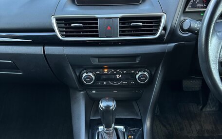 Mazda Axela, 2015 год, 1 088 000 рублей, 33 фотография