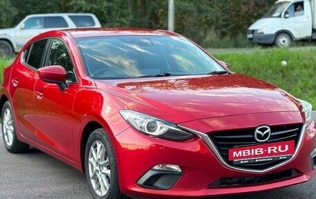 Mazda Axela, 2015 год, 1 088 000 рублей, 20 фотография