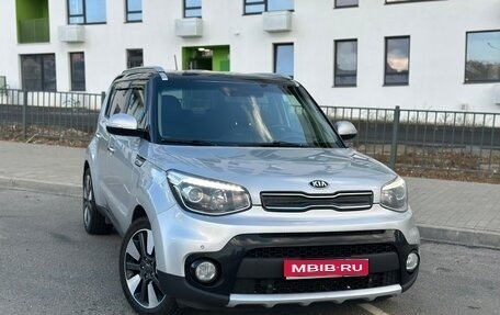 KIA Soul II рестайлинг, 2017 год, 1 295 000 рублей, 1 фотография