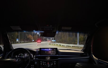 Lexus LX III, 2018 год, 7 600 000 рублей, 14 фотография