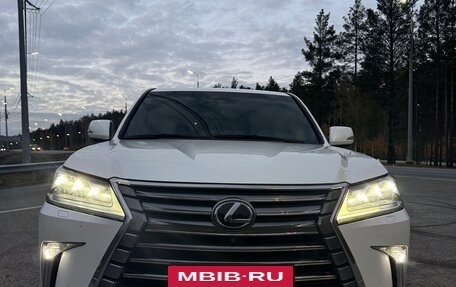 Lexus LX III, 2018 год, 7 600 000 рублей, 12 фотография