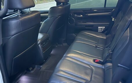 Lexus LX III, 2018 год, 7 600 000 рублей, 22 фотография