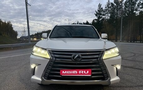 Lexus LX III, 2018 год, 7 600 000 рублей, 11 фотография