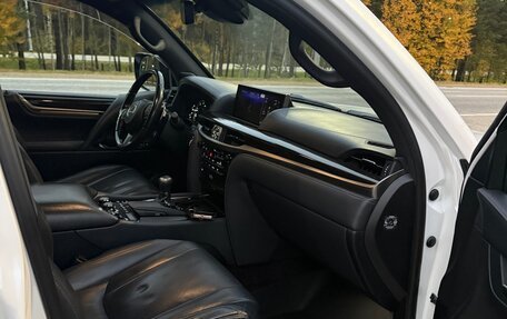 Lexus LX III, 2018 год, 7 600 000 рублей, 32 фотография