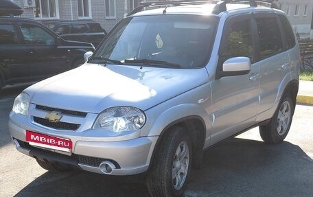 Chevrolet Niva I рестайлинг, 2013 год, 455 000 рублей, 2 фотография