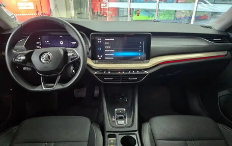 Skoda Octavia IV, 2023 год, 2 280 000 рублей, 11 фотография
