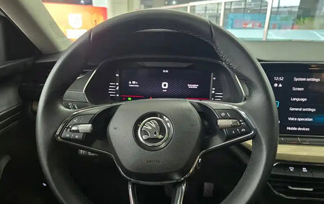 Skoda Octavia IV, 2023 год, 2 280 000 рублей, 12 фотография