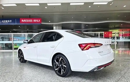 Skoda Octavia IV, 2023 год, 2 280 000 рублей, 6 фотография