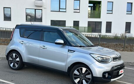 KIA Soul II рестайлинг, 2017 год, 1 295 000 рублей, 3 фотография