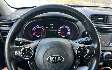 KIA Soul II рестайлинг, 2017 год, 1 295 000 рублей, 10 фотография