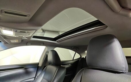 Lexus ES VII, 2015 год, 2 351 000 рублей, 21 фотография