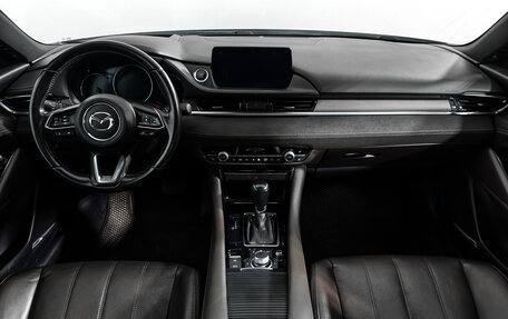 Mazda 6, 2023 год, 2 630 000 рублей, 18 фотография