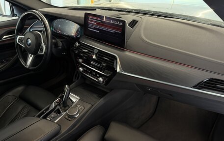 BMW 5 серия, 2021 год, 6 997 000 рублей, 15 фотография