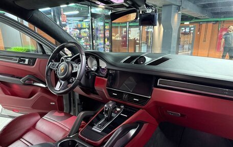Porsche Cayenne III, 2021 год, 12 350 000 рублей, 14 фотография