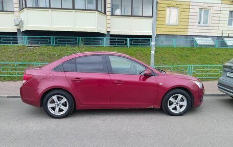 Chevrolet Cruze II, 2011 год, 350 000 рублей, 3 фотография