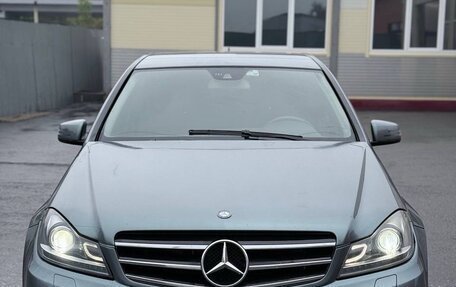 Mercedes-Benz C-Класс, 2011 год, 2 фотография