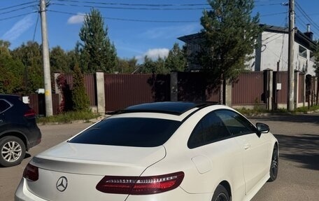 Mercedes-Benz E-Класс, 2017 год, 3 300 000 рублей, 22 фотография