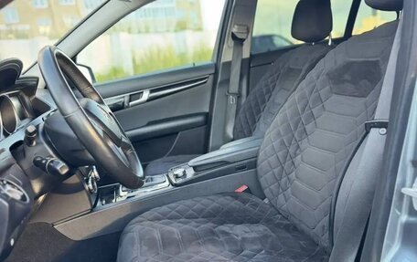 Mercedes-Benz C-Класс, 2011 год, 10 фотография