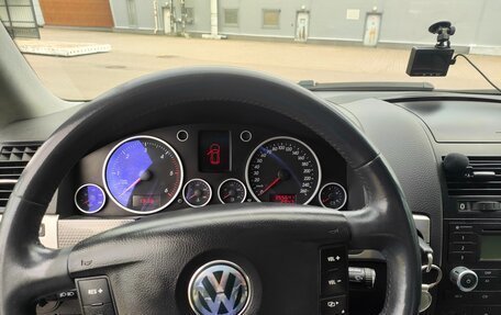 Volkswagen Touareg III, 2006 год, 890 000 рублей, 8 фотография