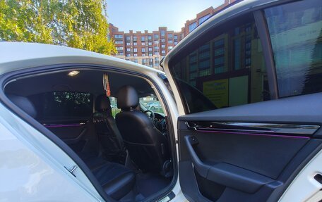 Skoda Octavia, 2018 год, 1 600 000 рублей, 14 фотография