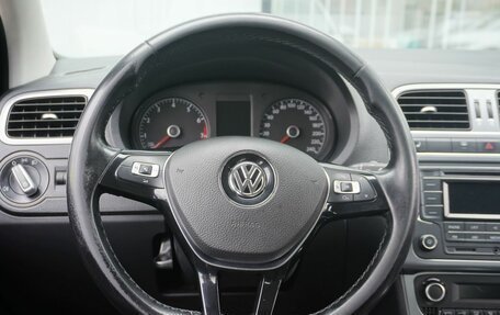 Volkswagen Polo VI (EU Market), 2016 год, 710 000 рублей, 14 фотография