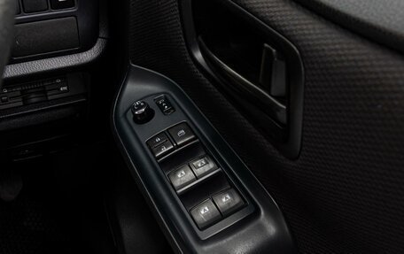 Toyota Noah III, 2015 год, 1 760 000 рублей, 20 фотография