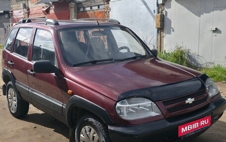 Chevrolet Niva I рестайлинг, 2004 год, 170 000 рублей, 4 фотография