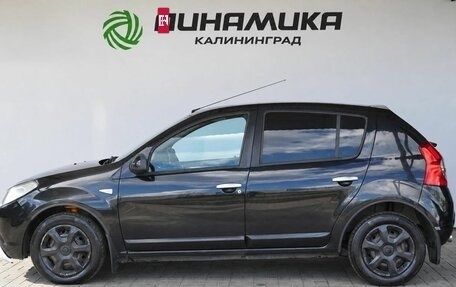 Renault Sandero I, 2011 год, 690 000 рублей, 2 фотография
