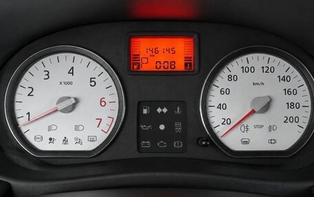 Renault Sandero I, 2011 год, 690 000 рублей, 10 фотография