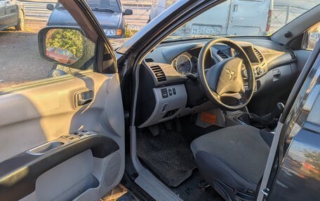 Mitsubishi L200 IV рестайлинг, 2008 год, 850 000 рублей, 6 фотография