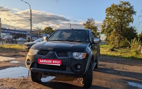 Mitsubishi L200 IV рестайлинг, 2008 год, 850 000 рублей, 2 фотография