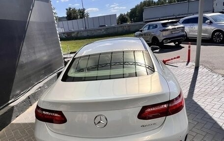 Mercedes-Benz E-Класс, 2018 год, 3 400 000 рублей, 2 фотография