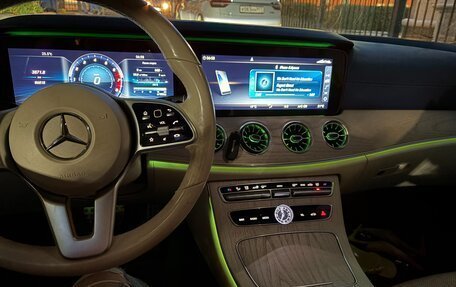 Mercedes-Benz E-Класс, 2018 год, 3 400 000 рублей, 6 фотография