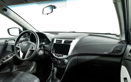 Hyundai Solaris II рестайлинг, 2016 год, 899 700 рублей, 9 фотография