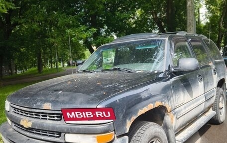 Chevrolet Tahoe II, 2001 год, 500 000 рублей, 2 фотография
