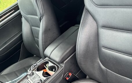 Volkswagen Touareg III, 2011 год, 2 150 000 рублей, 15 фотография